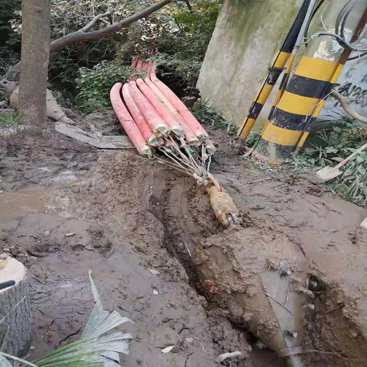 黄石水磨钻顶管拖拉管